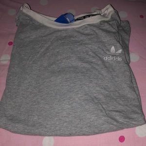 T-shirt. Vintage Adidas shirt